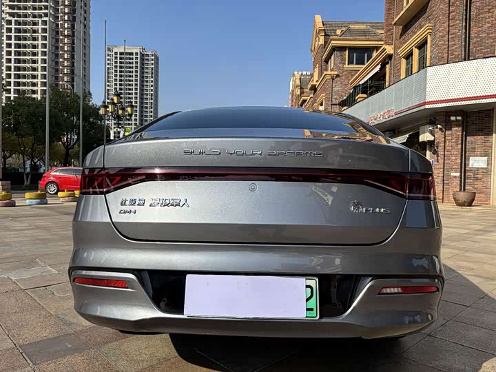 Фото 6 - BYD Qin Plus