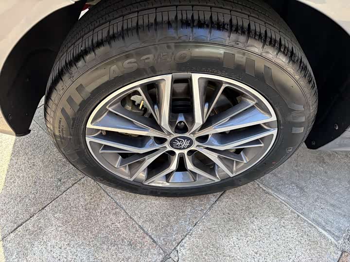 Фото 8 - BYD Qin Plus