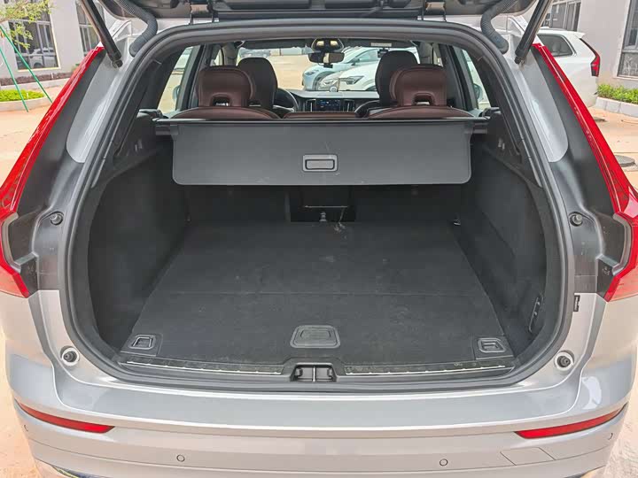 Фото 20 - Volvo XC60 Hybrid