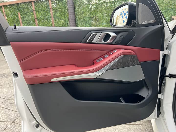 Фото 19 - BMW X5