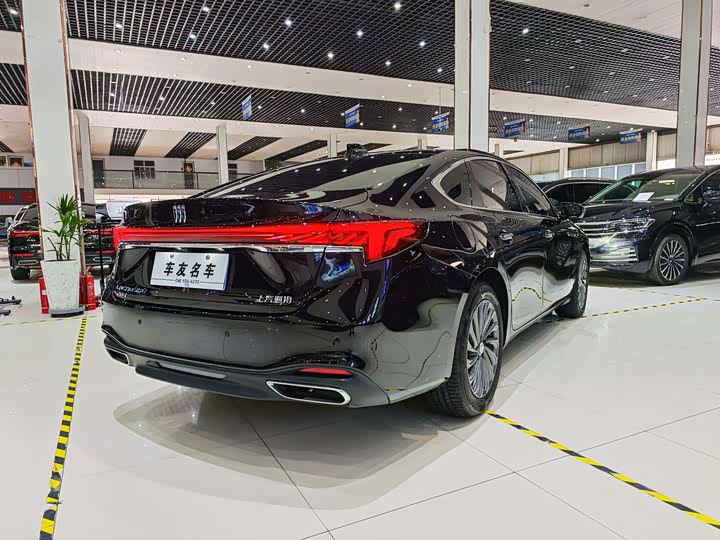 Фото 18 - Buick LaCrosse