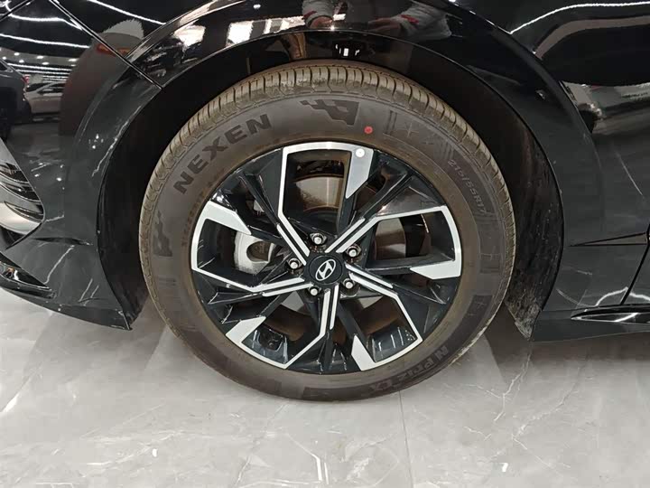 Фото 23 - Hyundai Sonata N Line