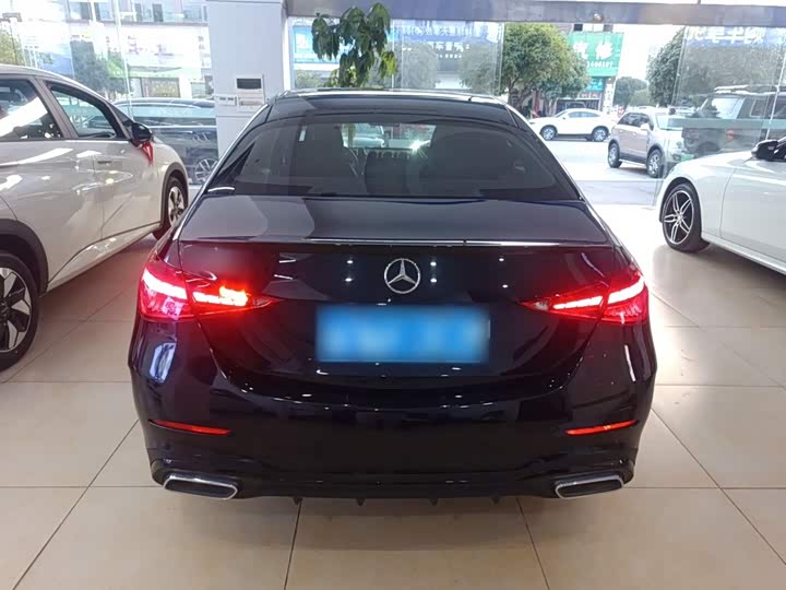 Фото 6 - Mercedes-Benz C-Class