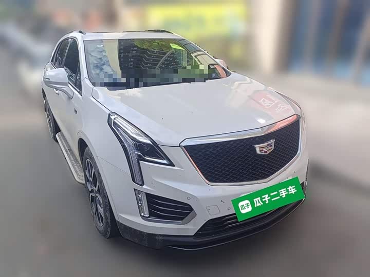 Фото 26 - Cadillac XT5