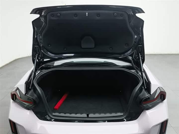 Фото 16 - BMW M2