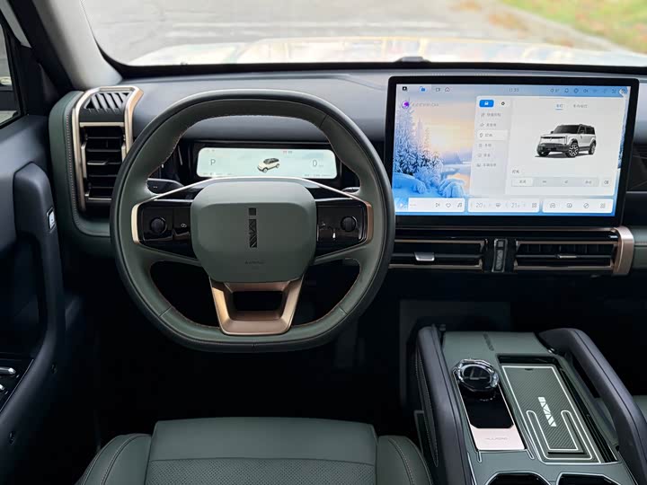 Фото 11 - Chery iCar 03