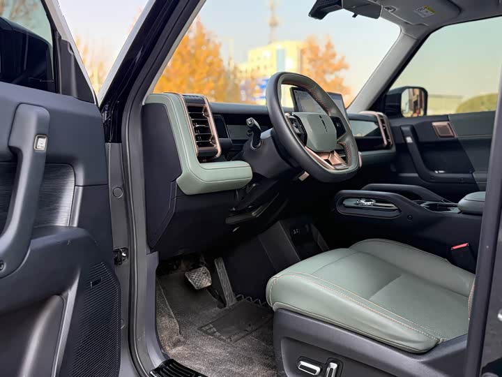 Фото 9 - Chery iCar 03