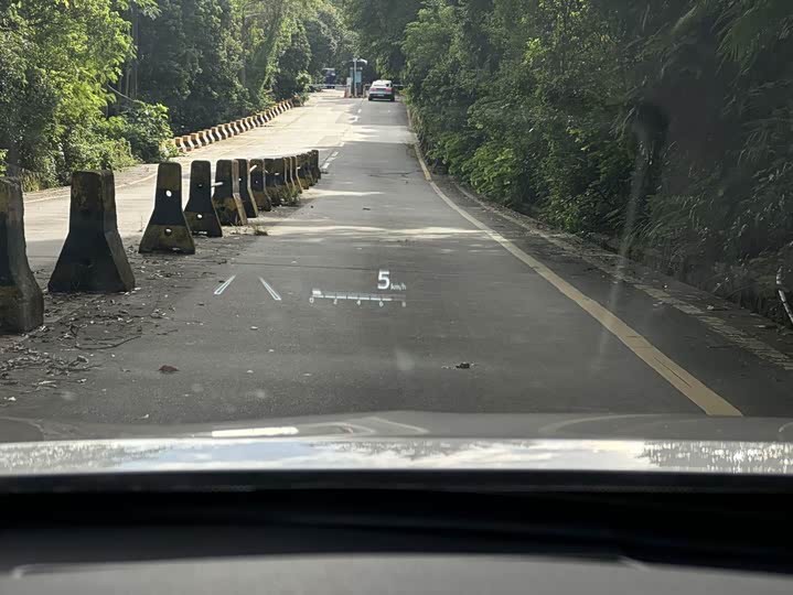 Фото 11 - Toyota Camry