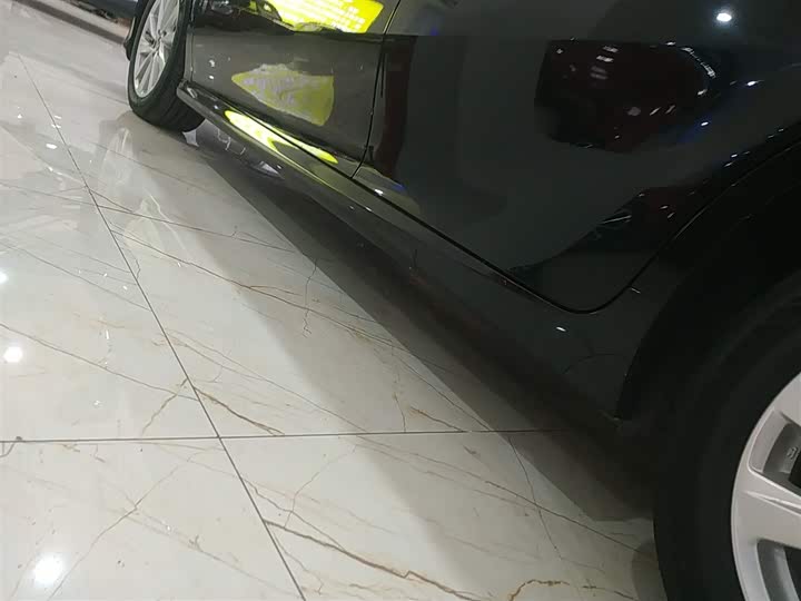 Фото 22 - Toyota Camry