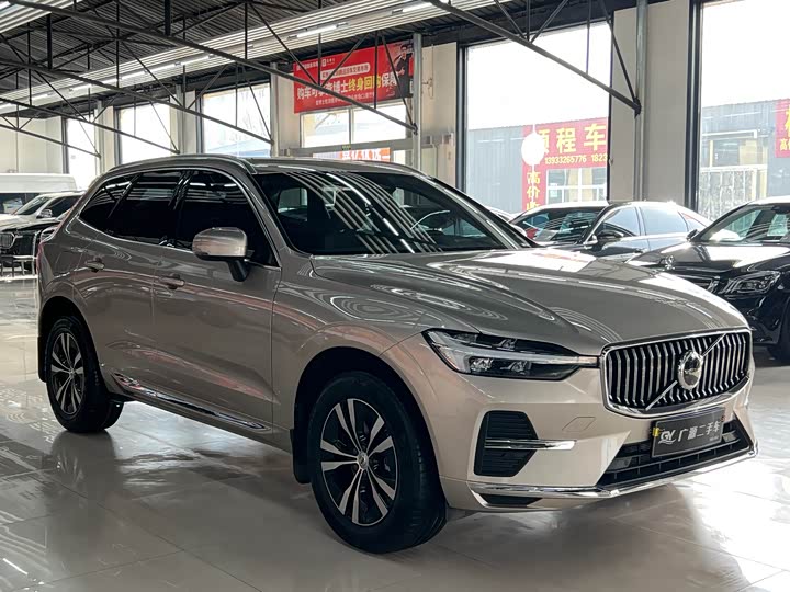 Фото 3 - Volvo XC60