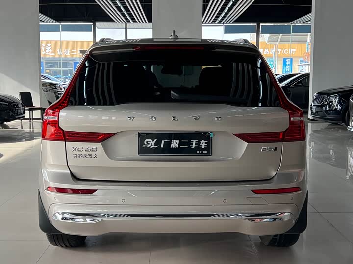 Фото 5 - Volvo XC60