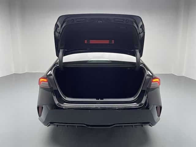 Фото 11 - Honda Inspire