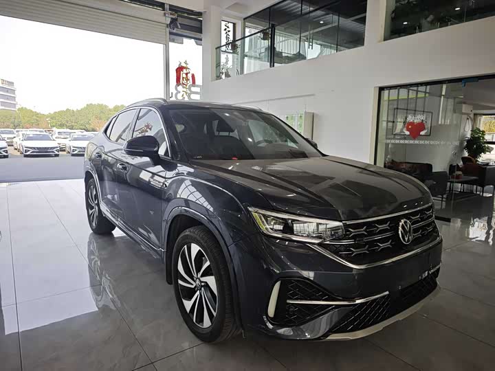 Фото 3 - Volkswagen Tayron X