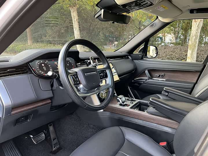 Фото 9 - Land Rover Range Rover