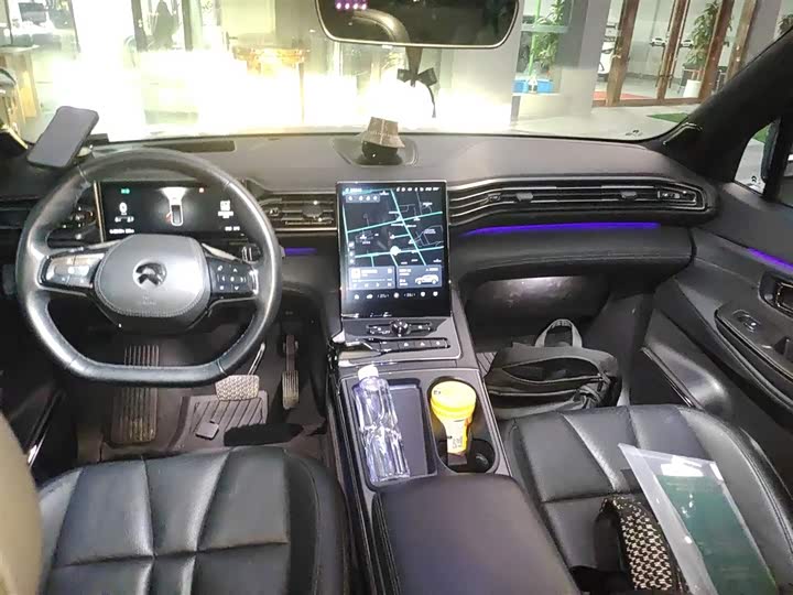 Фото 10 - Nio ES8