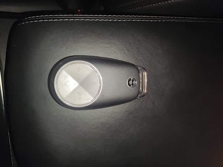 Фото 9 - Nio ES8