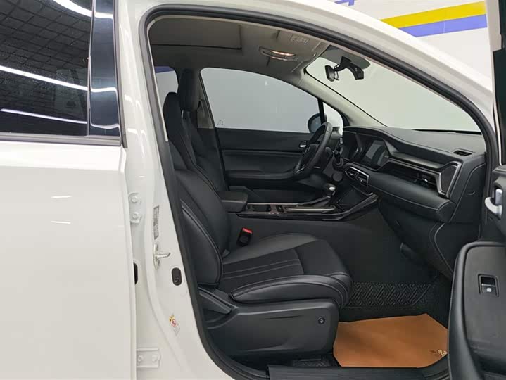 Фото 8 - GAC Trumpchi GS4