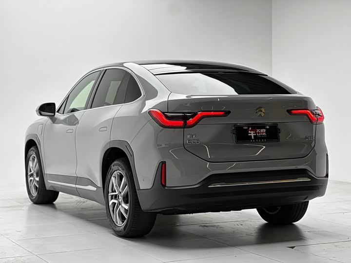 Фото 6 - Nio EC6