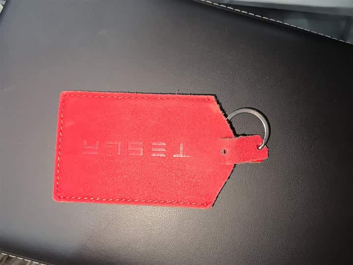 Фото 9 - Tesla Model Y