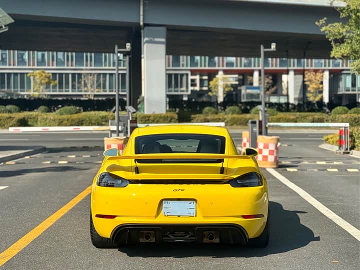 Фото 8 - Porsche 718