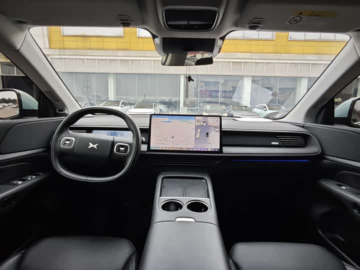 Фото 10 - XPeng G6