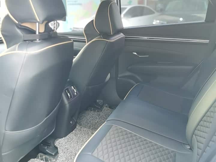 Фото 7 - Hyundai Tucson L