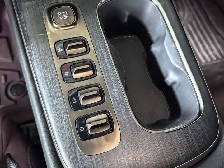 Фото 15 - Xiaomi SU7