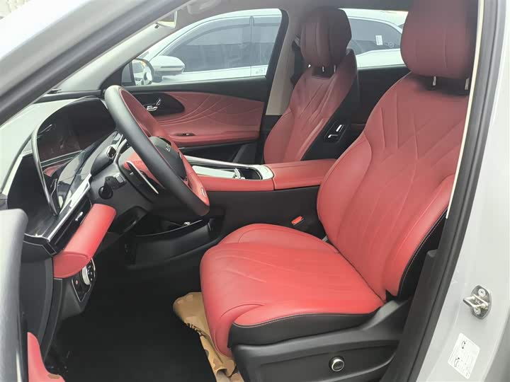 Фото 15 - Exeed RX