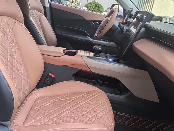 Фото 7 - Changan Eado Plus