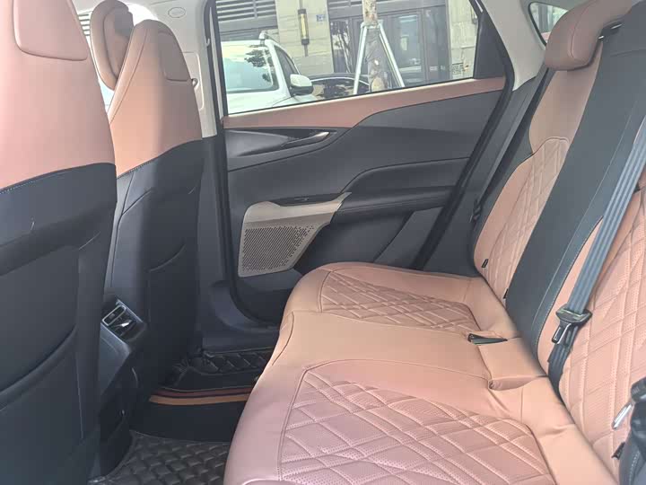 Фото 8 - Changan Eado Plus