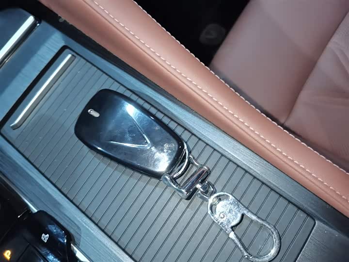 Фото 9 - Changan CS75 Plus