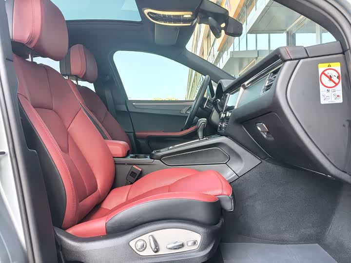 Фото 11 - Porsche Macan