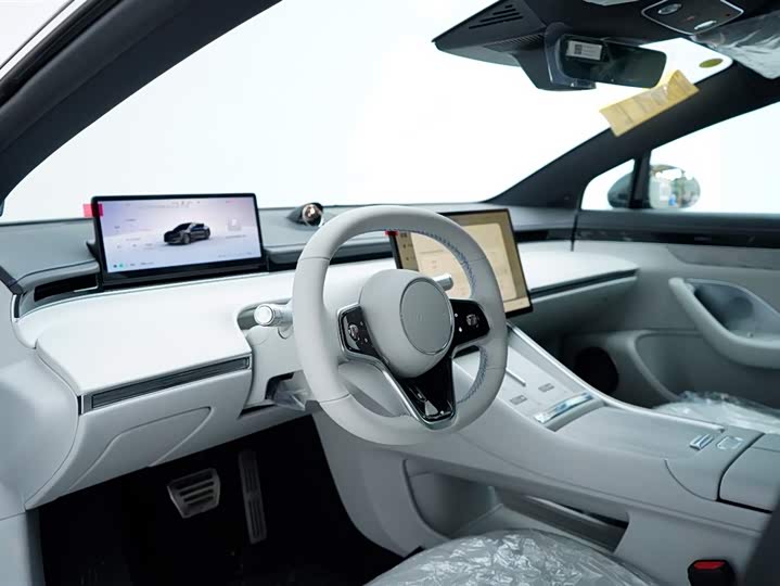 Фото 19 - Luxeed S7