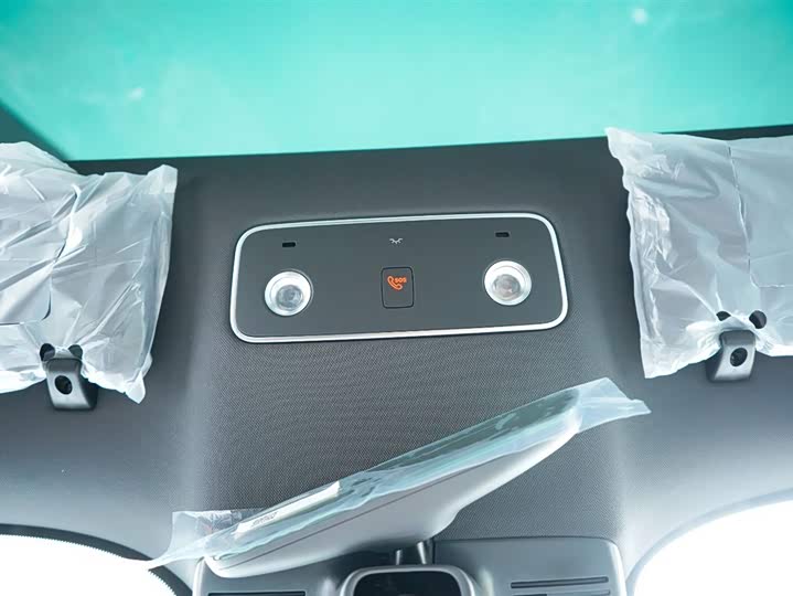 Фото 33 - Luxeed S7