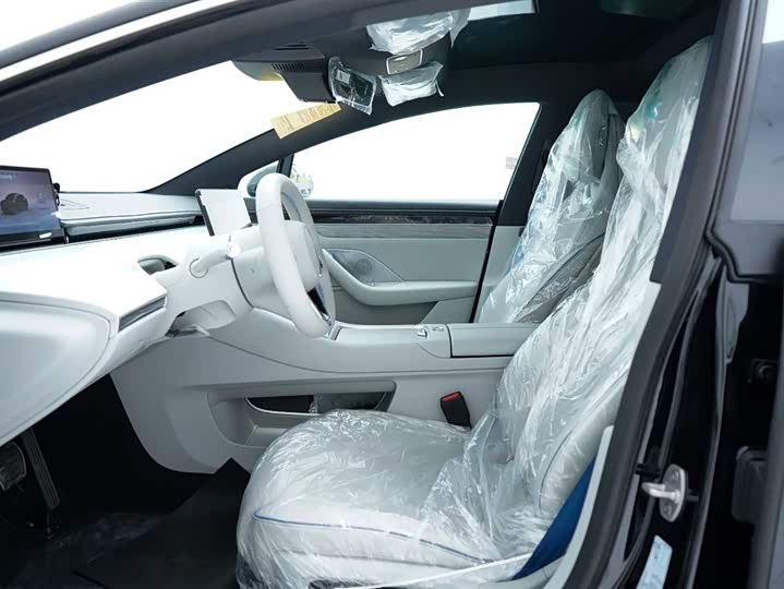 Фото 4 - Luxeed S7