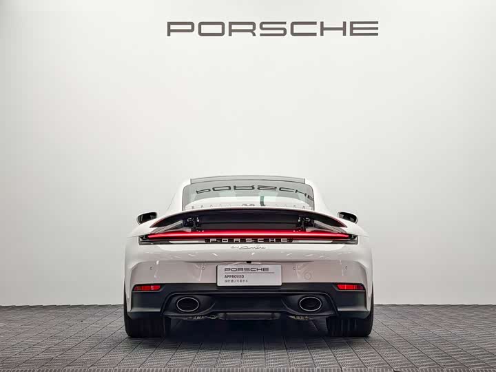 Фото 6 - Porsche 911