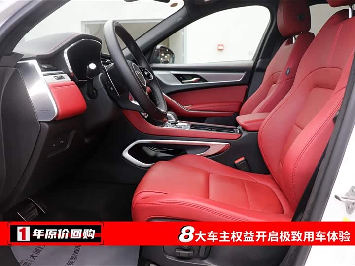 Фото 5 - Jaguar F-Pace