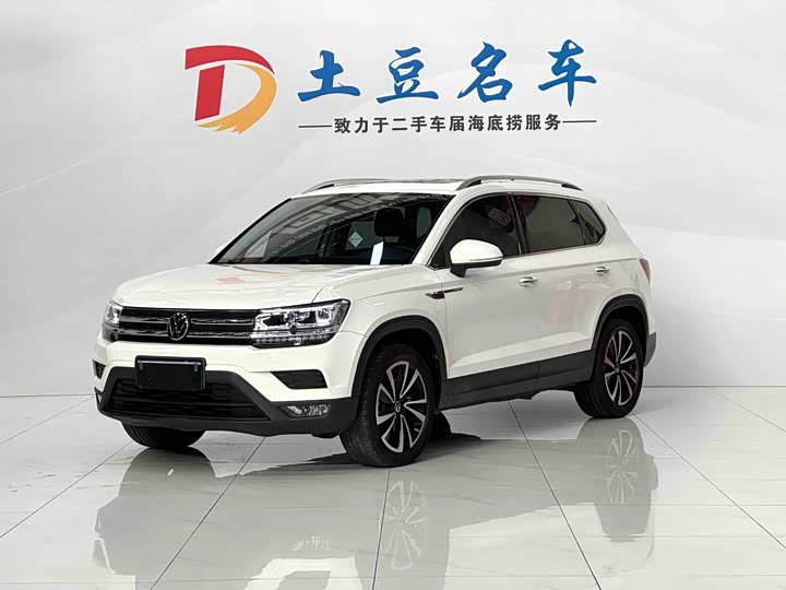 Фото 1 - Volkswagen Tharu