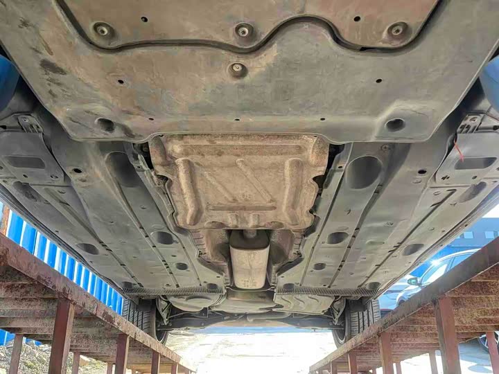 Фото 17 - Volkswagen Tharu