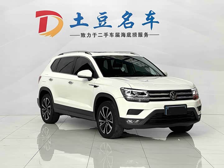 Фото 3 - Volkswagen Tharu