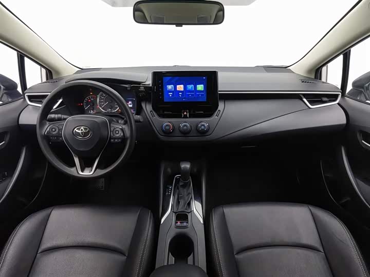 Фото 5 - Toyota Corolla