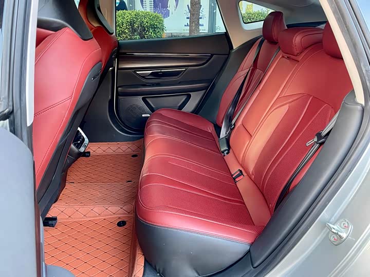 Фото 11 - XPeng P7