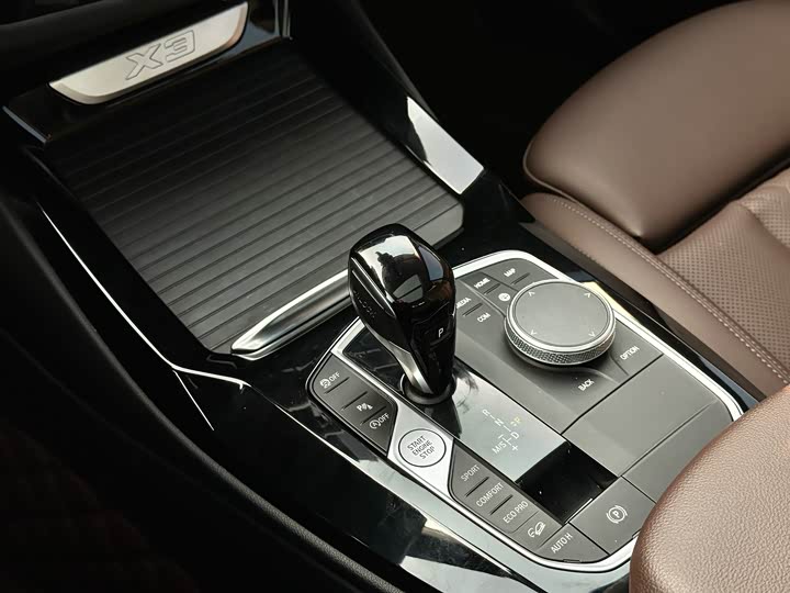 Фото 16 - BMW X3