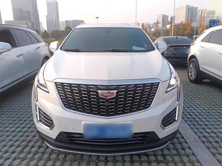 Фото 3 - Cadillac XT5
