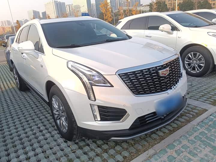Фото 4 - Cadillac XT5
