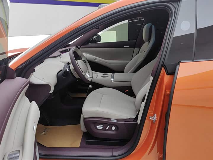 Фото 9 - Xiaomi YU7