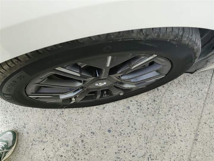 Фото 23 - GAC Hyptec HT