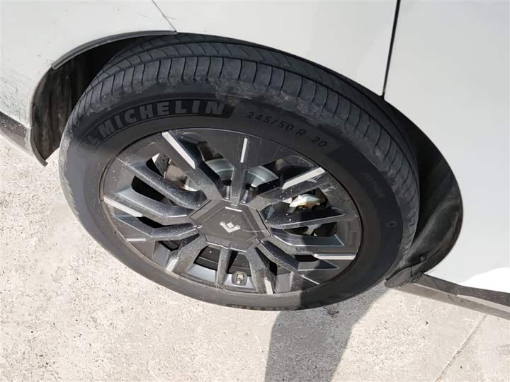 Фото 26 - GAC Hyptec HT