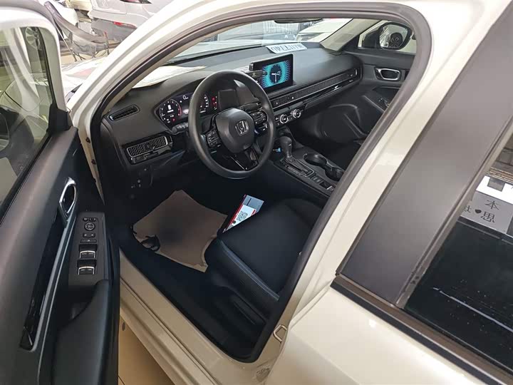 Фото 15 - Honda Civic