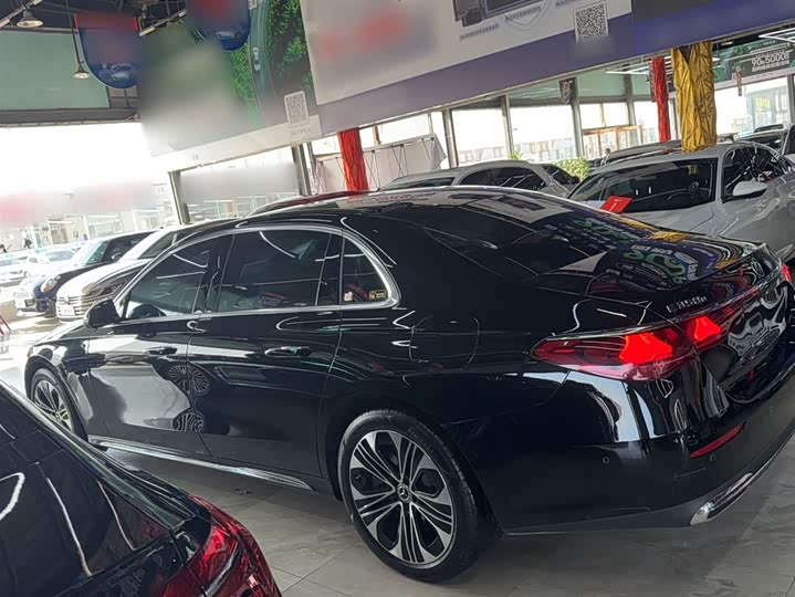 Фото 7 - Mercedes-Benz E-Class Hybrid